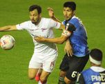 Banfield y Estudiantes igualaron 1-1 en un emotivo partido por el Torneo de la Liga Profesional. Banfield y Estudiantes igualaron 1-1 en un emotivo partido por el Torneo de la Liga Profesional.