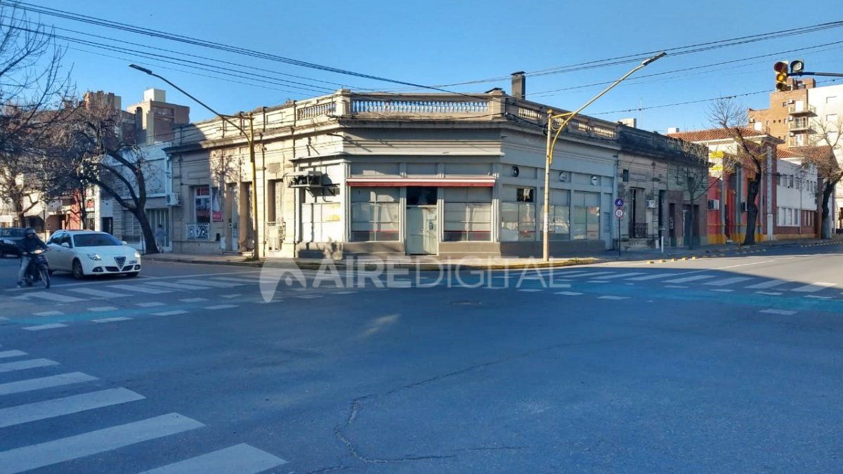 El pasado 20 de marzo fue la última vez que la cocina del local abrió. Tres meses después