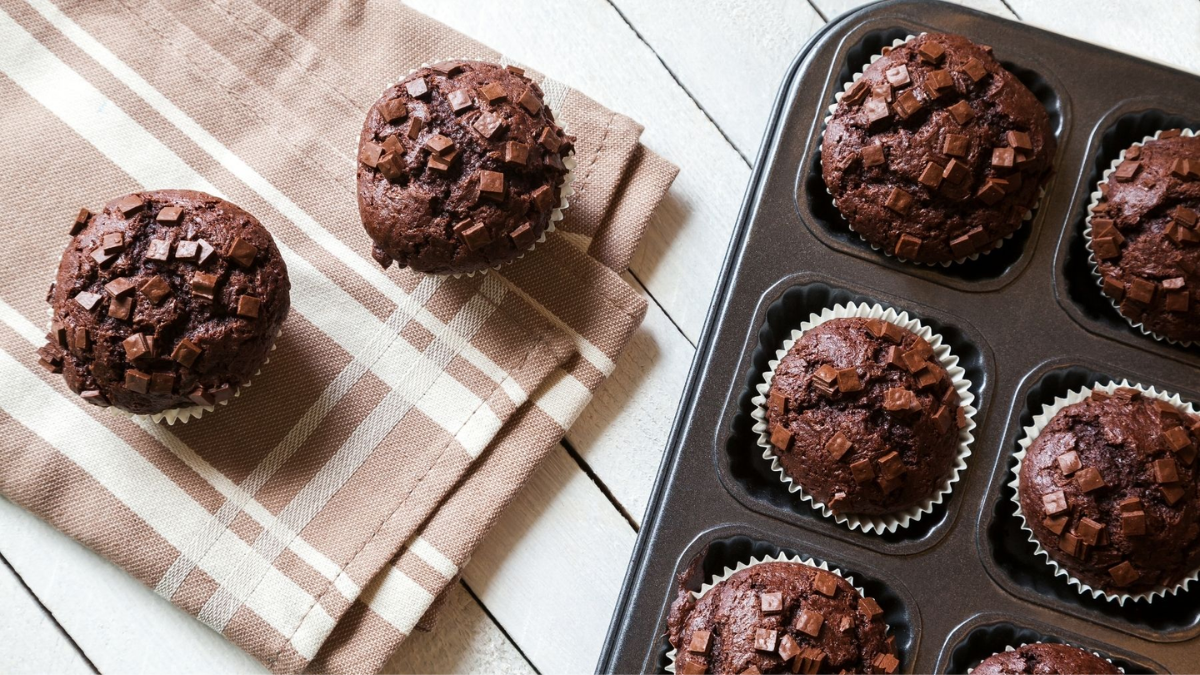 La receta fácil y económica para hacer muffins de chocolate