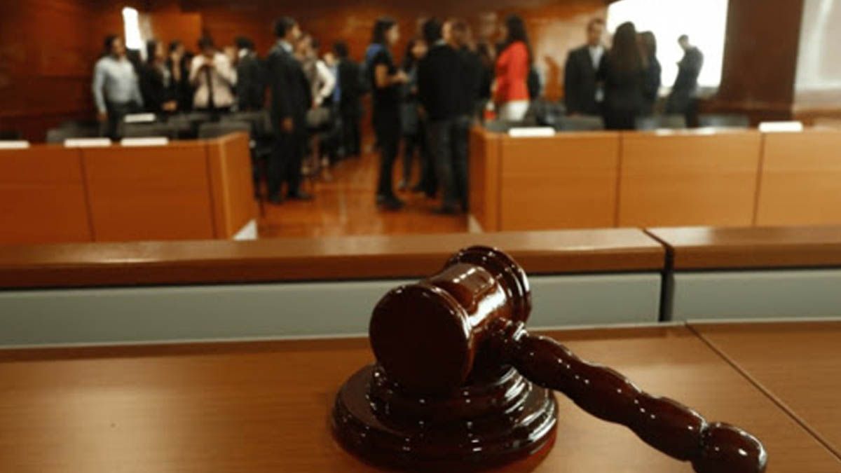 Habilitan al Estado a ser querellante en causa contra jueces y un fiscal por contagio de coronavirus