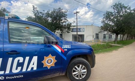 El hecho ocurrió este jueves alrededor de las 9 de la mañana frente a una escuela secundaria en inmediaciones de Juan Díaz de Solís y Berutti, en el norte de la ciudad de Santa Fe.