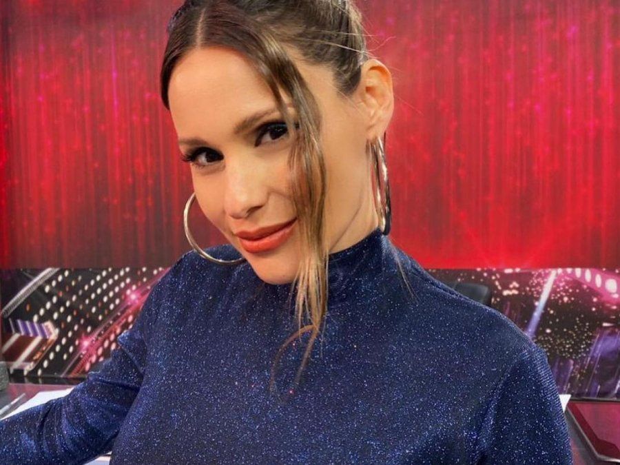 Pampita contó cómo su familia está viviendo su embarazo. 