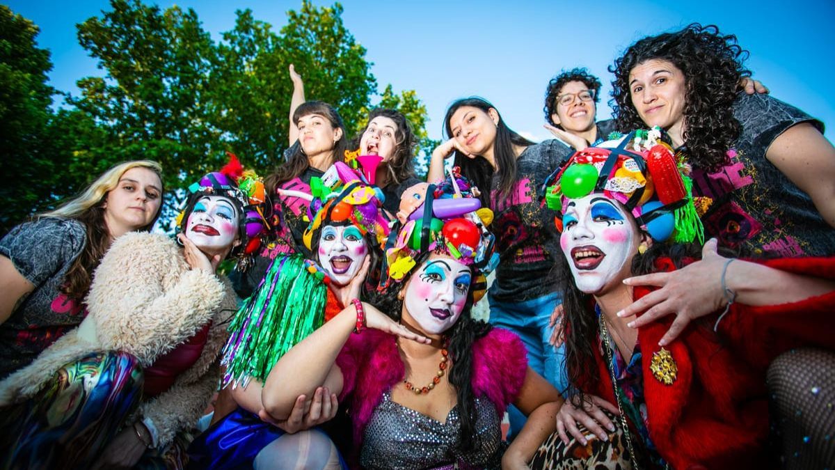 Baila la Chola, la murga transfeminista que hace ruido en cada escenario