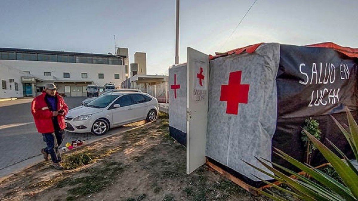 Reclamo salarial del sector salud en Chubut.