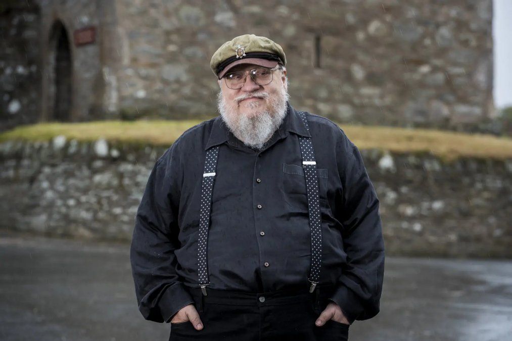 El escritor estadounidense George R.R. Martin, autor de la saga de novelas “Canción de hielo y fuego” adaptadas para la TV como la exitosísima “Game of Thrones”