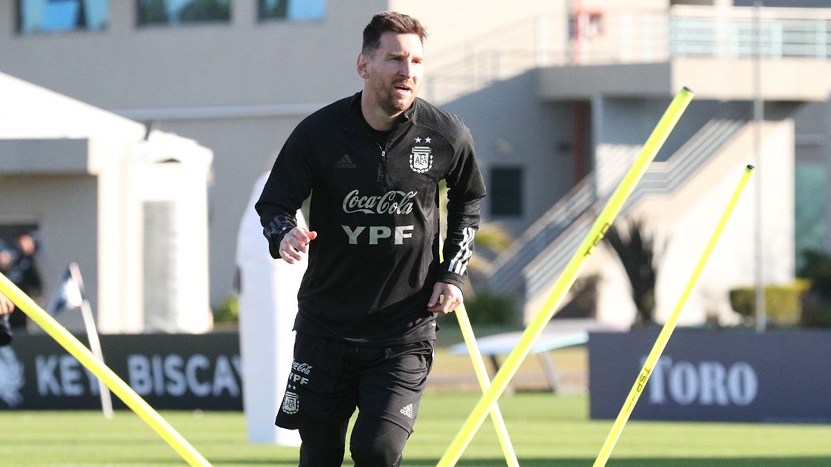 Lionel Messi se mostró optimista de cara a los compromisos de la Selección Argentina por las Eliminatorias Sudamericanas y la Copa América.