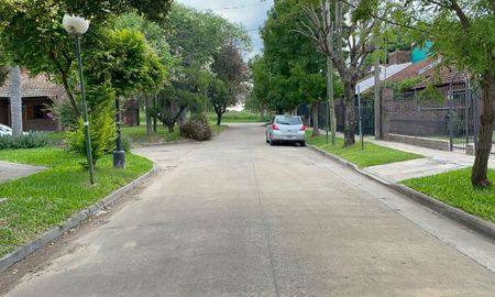 Vecinos de barrio Judiciales en alerta por el incremento de hechos de inseguridad. Vecinos de barrio Judiciales en alerta por el incremento de hechos de inseguridad.