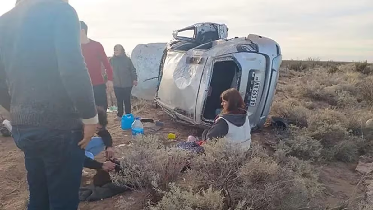 El conductor que perdió la vida era un hombre de 36 años oriundo de Entre Ríos. El conductor que perdió la vida era un hombre de 36 años oriundo de Entre Ríos.