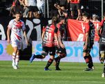 Unión cayó 1-0 con Newells y quedó a tres unidades de los puestos de clasificación a la Copa Sudamericana. Unión cayó 1-0 con Newells y quedó a tres unidades de los puestos de clasificación a la Copa Sudamericana.