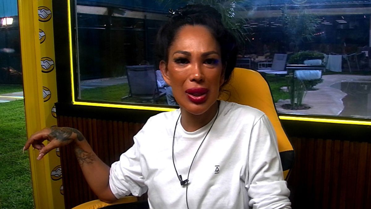 Jéssica Maciel enfrenta una grave acusación judicial mientras permanece aislada en la casa de Gran Hermano.