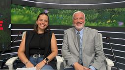 Agustina Smith y Héctor Sosa visitaron los estudios de AIRE para comentar las virtudes de la Tecnicatura Superior en Visitador Médico.