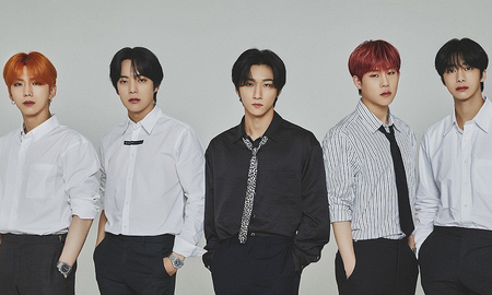 El nuevo álbum en inglés de MONSTA X entró al puesto 21 en la lista de Billboard, y se convirtió en el tercero más vendido en los Estados Unidos. El nuevo álbum en inglés de MONSTA X entró al puesto 21 en la lista de Billboard, y se convirtió en el tercero más vendido en los Estados Unidos.