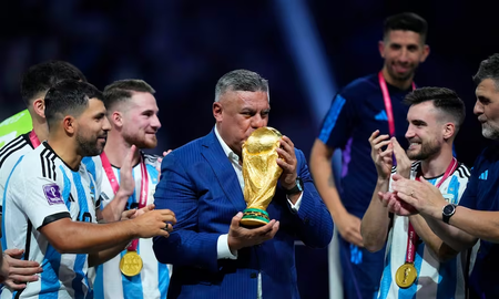 El posteo de Chiqui Tapia a un año de la conquista del Mundial de Qatar El posteo de Chiqui Tapia a un año de la conquista del Mundial de Qatar
