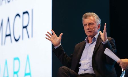 Vamos por el cambio profundo y veloz, adelantó Macri. Vamos por el cambio profundo y veloz, adelantó Macri.