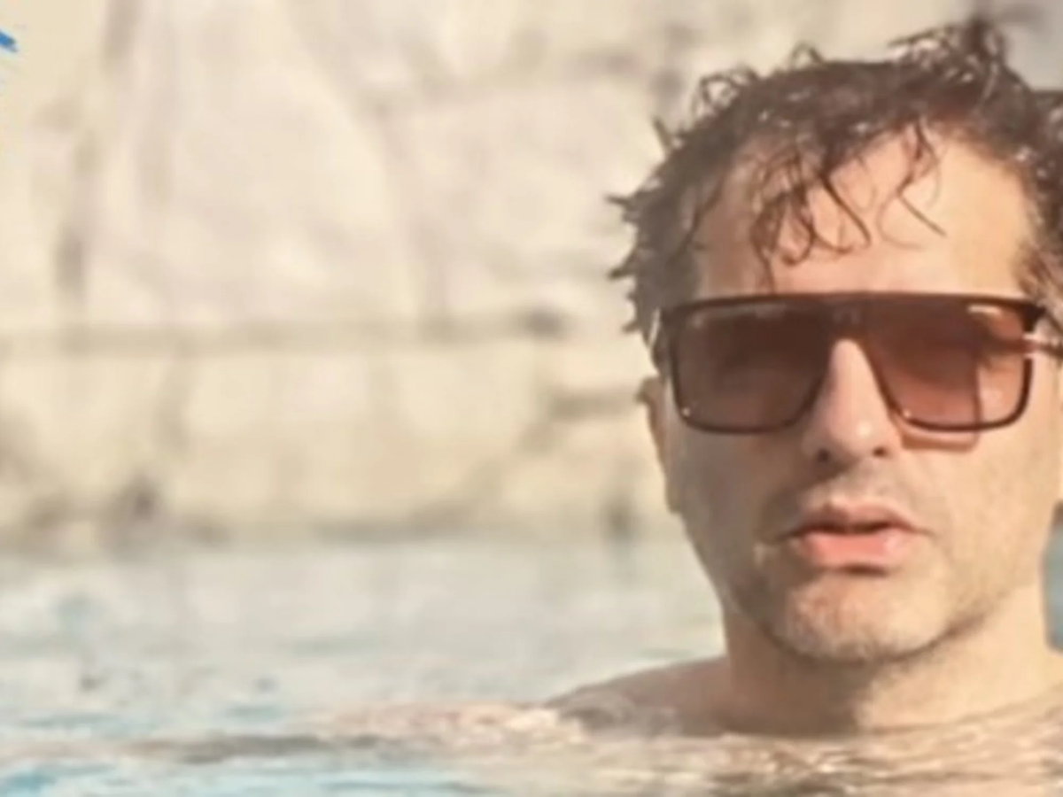 Las fotos hot de Ángel de Brito disfrutando de las playas de Brasil