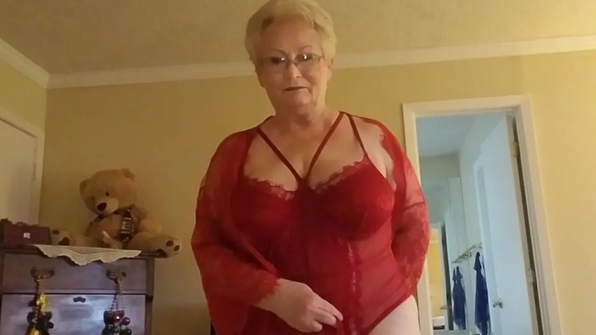 La mujer gana gran cantidad de dinero compartiendo contenido en Only Fans.