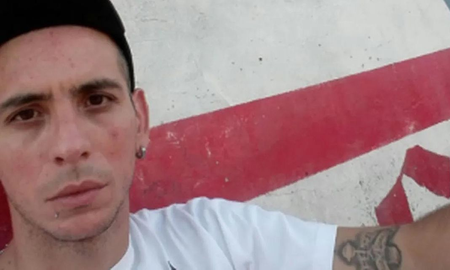 Ariel Gómez recibió un balazo en el abdomen en la balacera y murió poco después. Ariel Gómez recibió un balazo en el abdomen en la balacera y murió poco después.