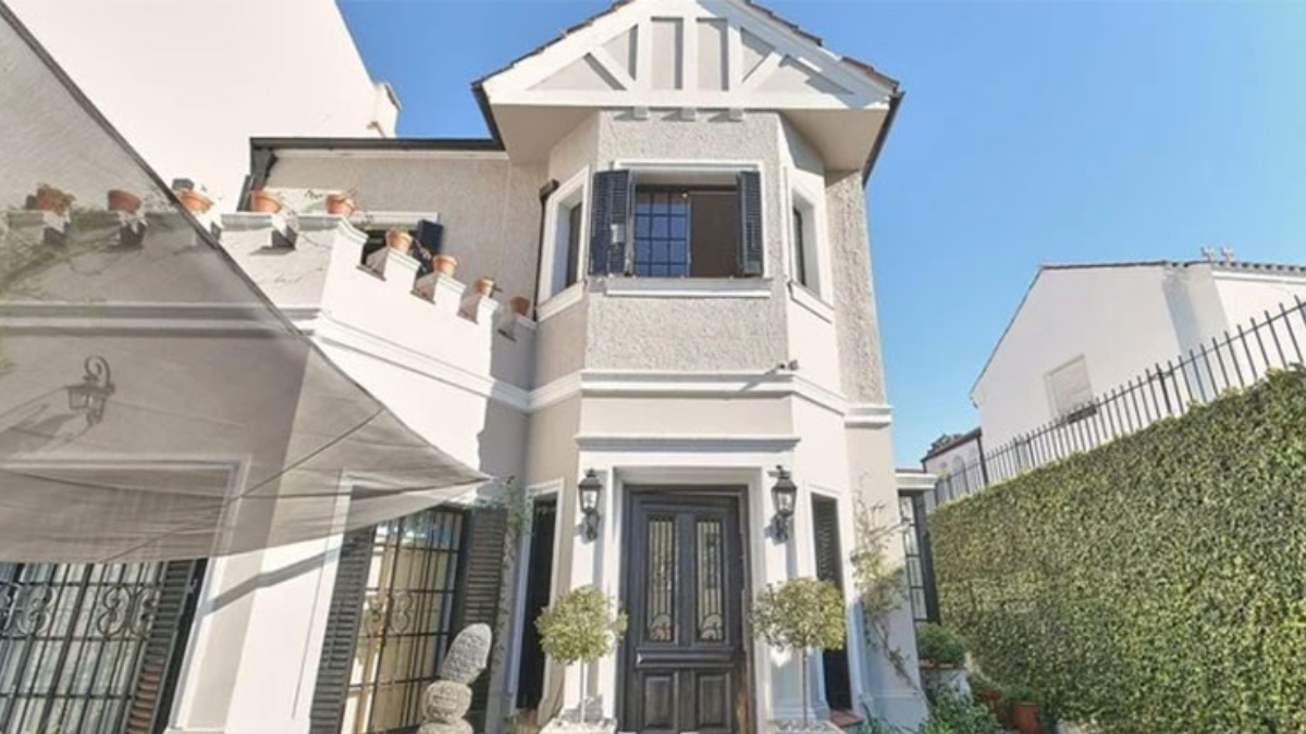 Jorge Rial y Romina Pereiro venden su mansión: las fotos y cuánto piden