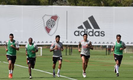 River enfrentará a Defensores del pronunciamiento por la Copa Argentina. River enfrentará a Defensores del pronunciamiento por la Copa Argentina.