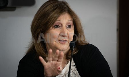 La ministra de Educación, Adriana Cantero, dijo que las 10 nuevas escuelas estarán terminadas durante 2024. La ministra de Educación, Adriana Cantero, dijo que las 10 nuevas escuelas estarán terminadas durante 2024.