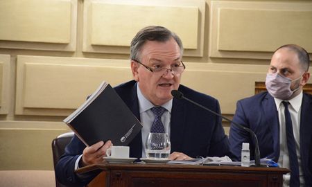 Felipe Michlig, senador por el departamento San Cristóbal. Felipe Michlig, senador por el departamento San Cristóbal.