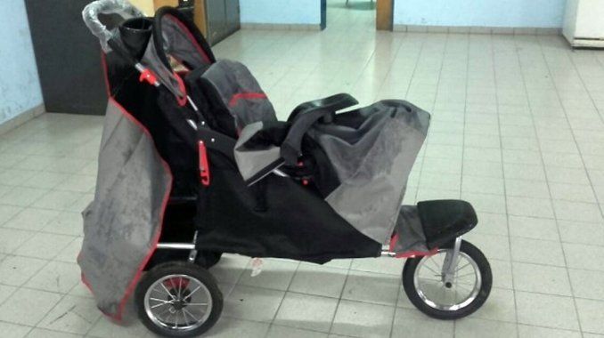 Llegaron al penal a visitar a un preso, llevaban un cochecito y al salir intentaron algo insólito