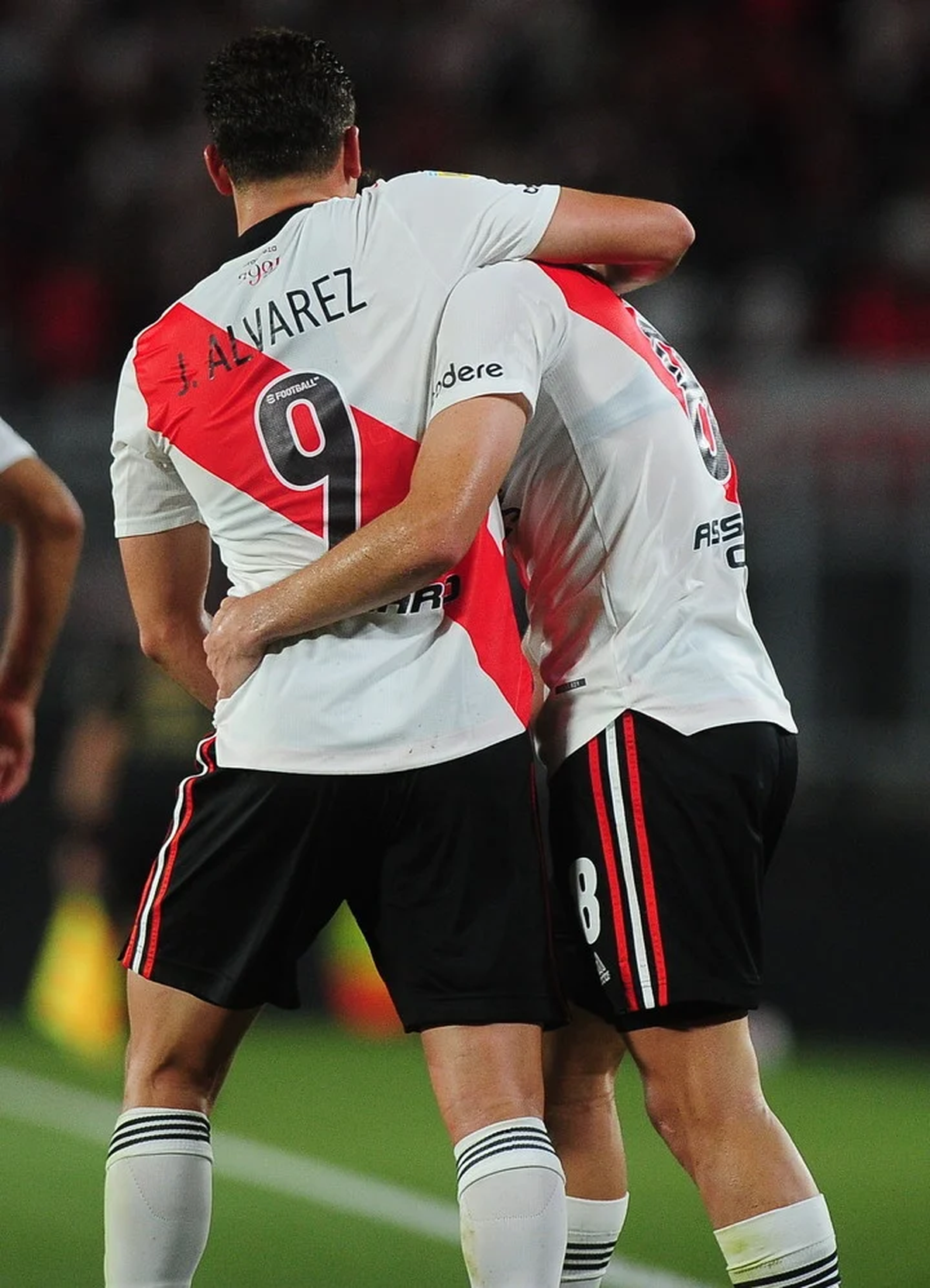 Juli&aacute;n &Aacute;lvarez y Agust&iacute;n Palavecino, la dupla explosiva de River.