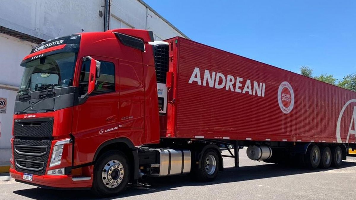 Las vacunas Sputnik V llegan a Santa Fe: las claves del operativo de distribución en la provincia