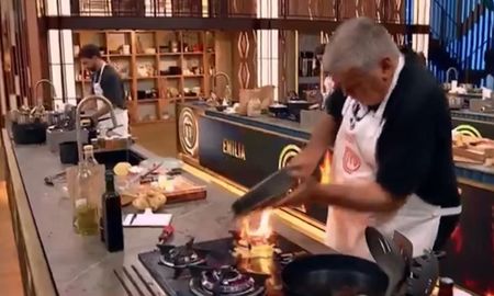 Luis Ventura se quemó en MasterChef Celebrity y continuó cocinando sin perder el humor. Luis Ventura se quemó en MasterChef Celebrity y continuó cocinando sin perder el humor.