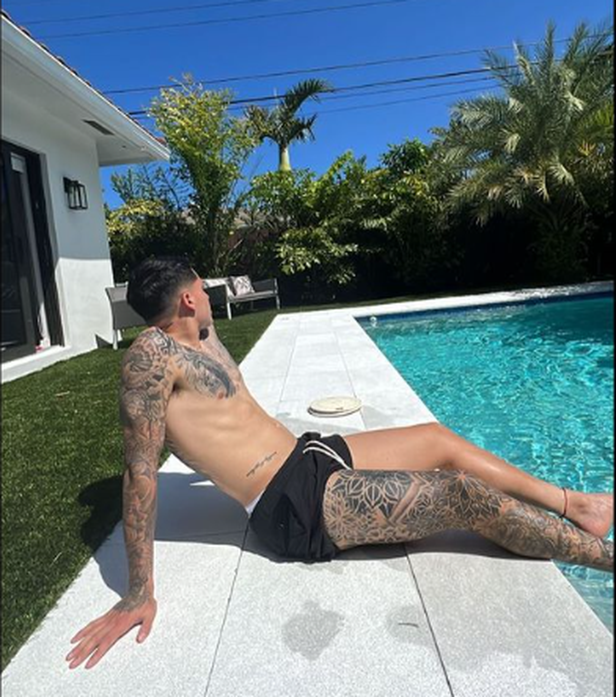 Facundo Farías y el sol de Miami. Facundo Farías y el sol de Miami.