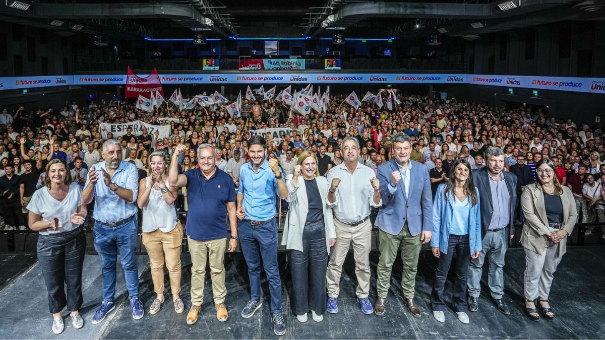 El acto multitudinario contó con la participación de más de tres mil personas