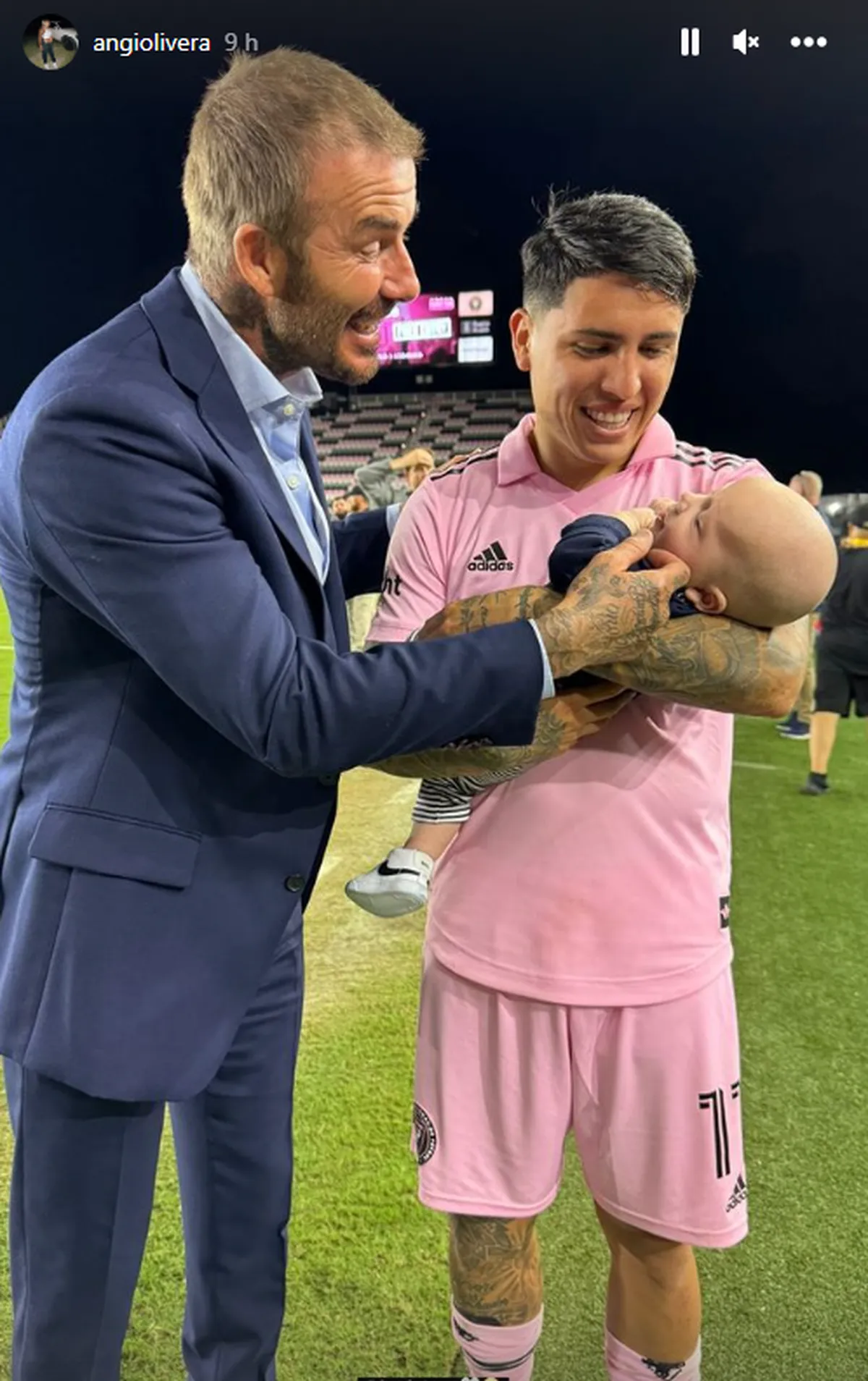 El divertido cruce de David Beckham con el hijo de Facundo Farías que hizo tentar al ex Colón. El divertido cruce de David Beckham con el hijo de Facundo Farías que hizo tentar al ex Colón.