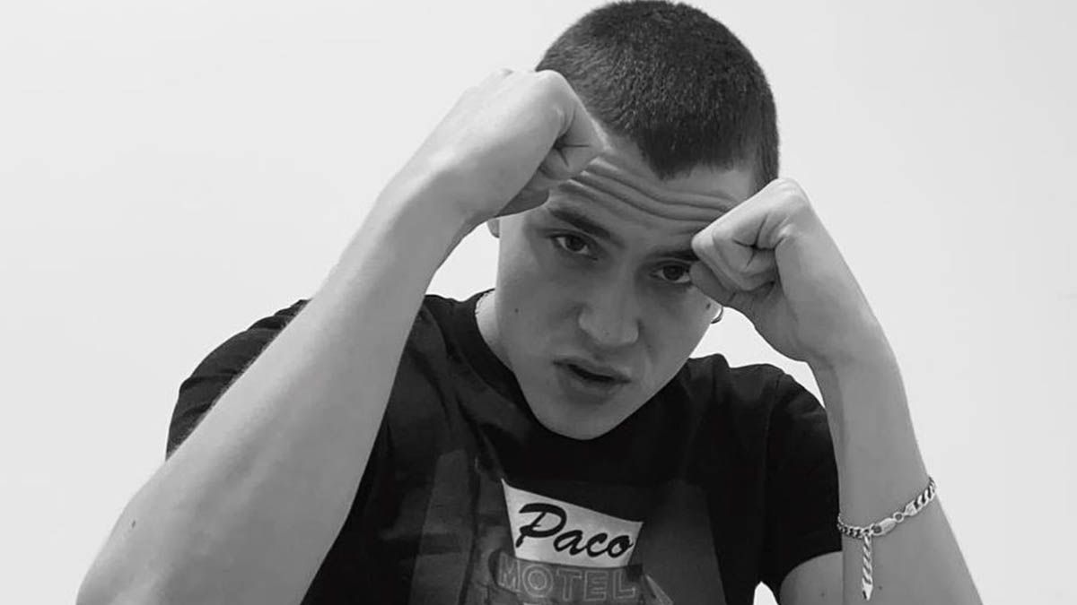 Aron Piper anunciar su nuevo tema Mal