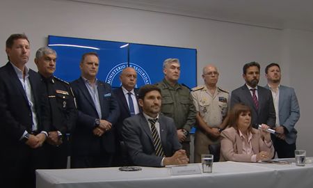 Bullrich pidió cautela y aclaró que no dará “cifras concretas hasta que termine el primer semestre”. Bullrich pidió cautela y aclaró que no dará “cifras concretas hasta que termine el primer semestre”.