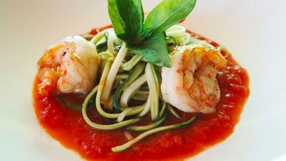 Receta de fideos de zucchini sin harina: una opción fresca y saludable para reemplazar la pasta