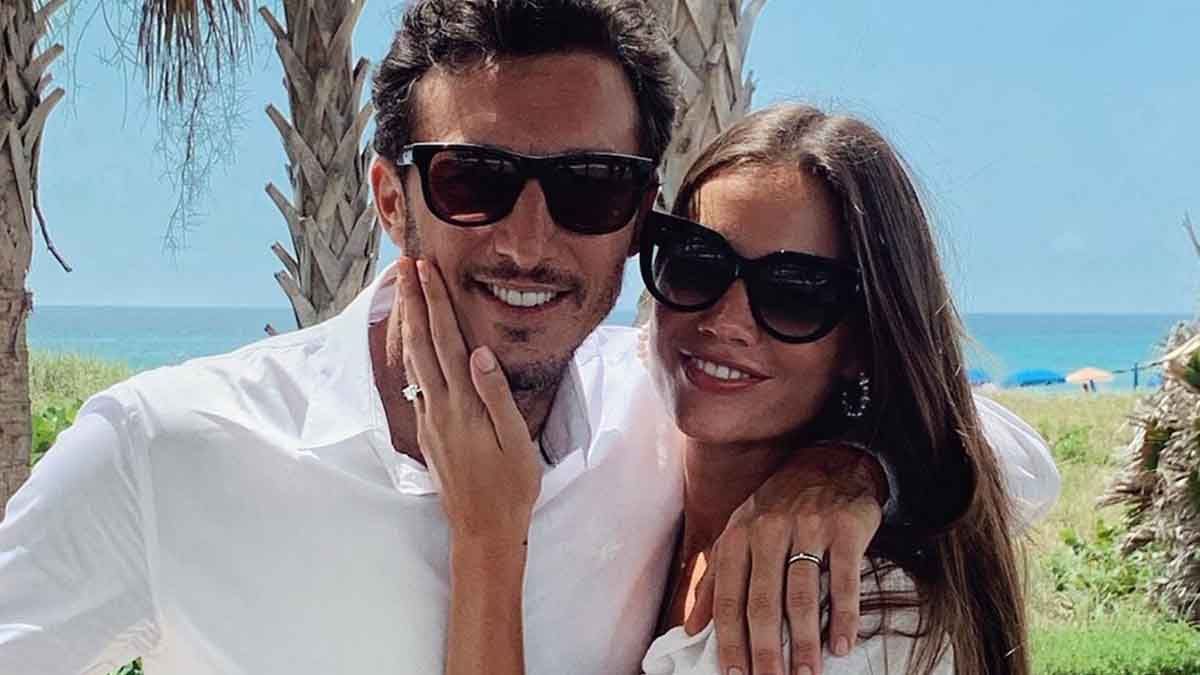 Pico M&oacute;naco y Diana Arnopoulos