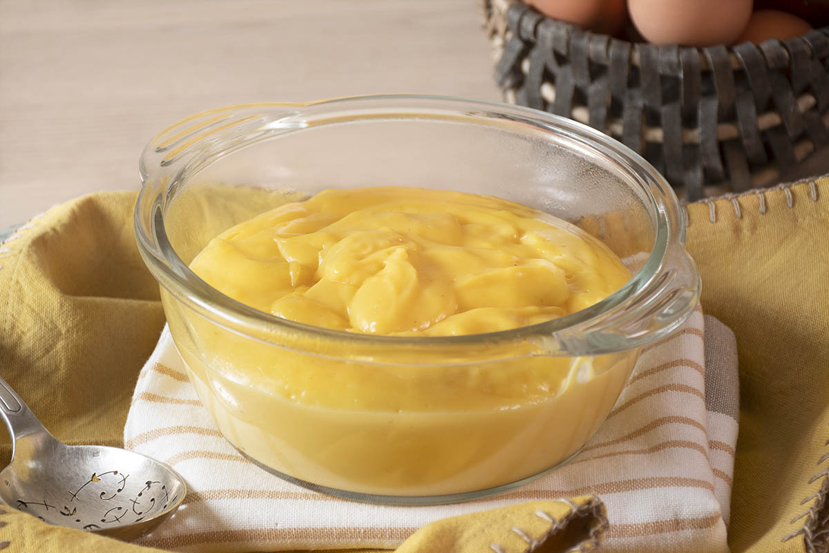 La crema pastelera es una de las mejores opciones para rellenar postres y tortas. La crema pastelera es una de las mejores opciones para rellenar postres y tortas. 