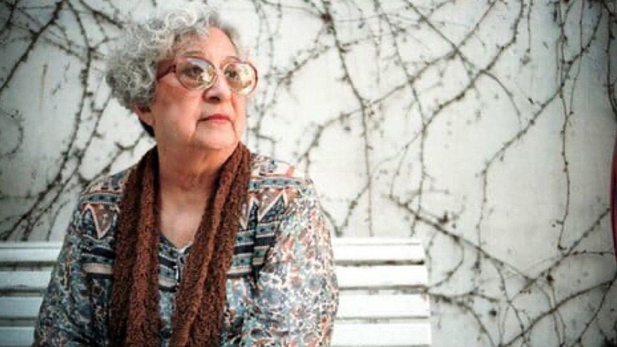 Thelma se dedicó intensamente a la búsqueda de su hijo Gustavo, sumándose a las Madres de Plaza de Mayo. Foto Twitter @SDHArgentina.