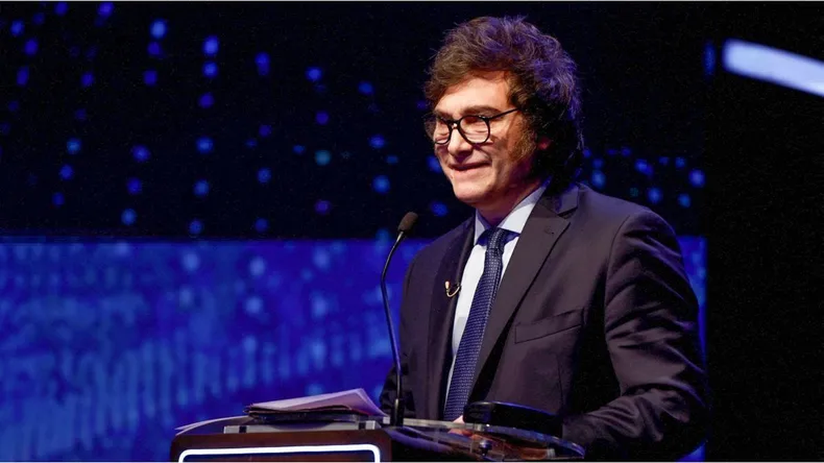 Javier Milei en el debate presidencial. Javier Milei en el debate presidencial.