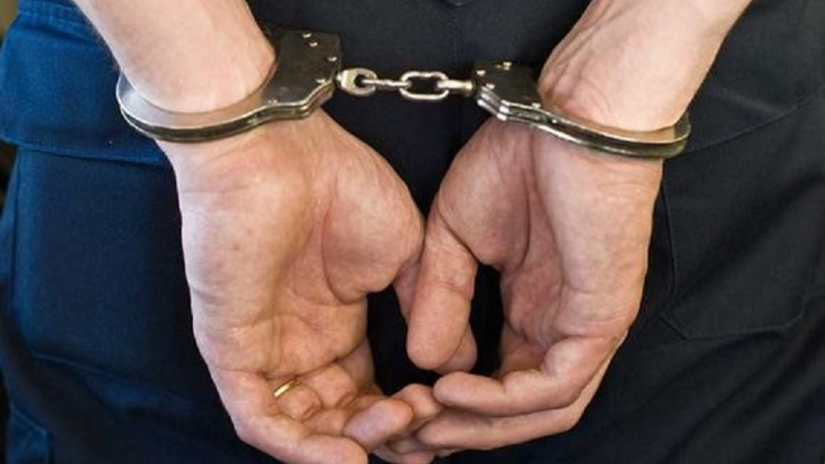 Santiago del Estero: un policía golpeó y asfixió a su pareja luego de que le pidiera plata para comprar pañales