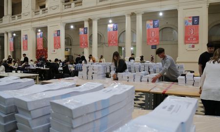 Preparativos y costos de la reimpresión de boletas en Buenos Aires. Preparativos y costos de la reimpresión de boletas en Buenos Aires.