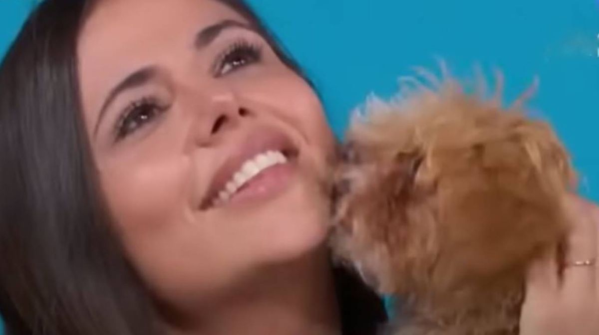 Cómo es la lujosa cama de $22 mil que tiene el perro de Romina Uhrig&nbsp;