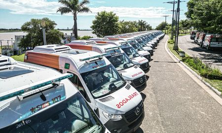 historica entrega de ambulancias: es un empujon que nos permite estabilizar el sistema historica entrega de ambulancias: es un empujon que nos permite estabilizar el sistema