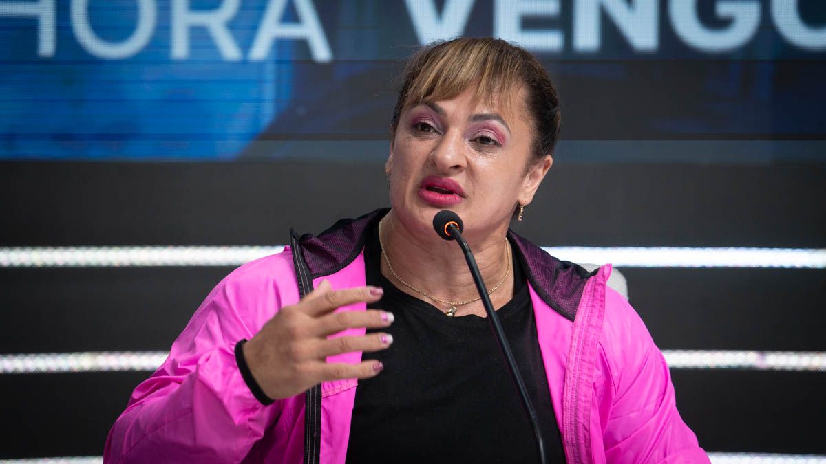 Alejandra Locomotora Oliveras: No vengo de la política, estoy con la gente