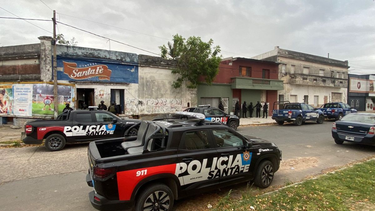 El inmueble, que llevaba más de una década atravesado por ocupaciones ilegales y conflictos constantes, acumuló más de 600 incidencias policiales en menos de un año. El inmueble, que llevaba más de una década atravesado por ocupaciones ilegales y conflictos constantes, acumuló más de 600 incidencias policiales en menos de un año.