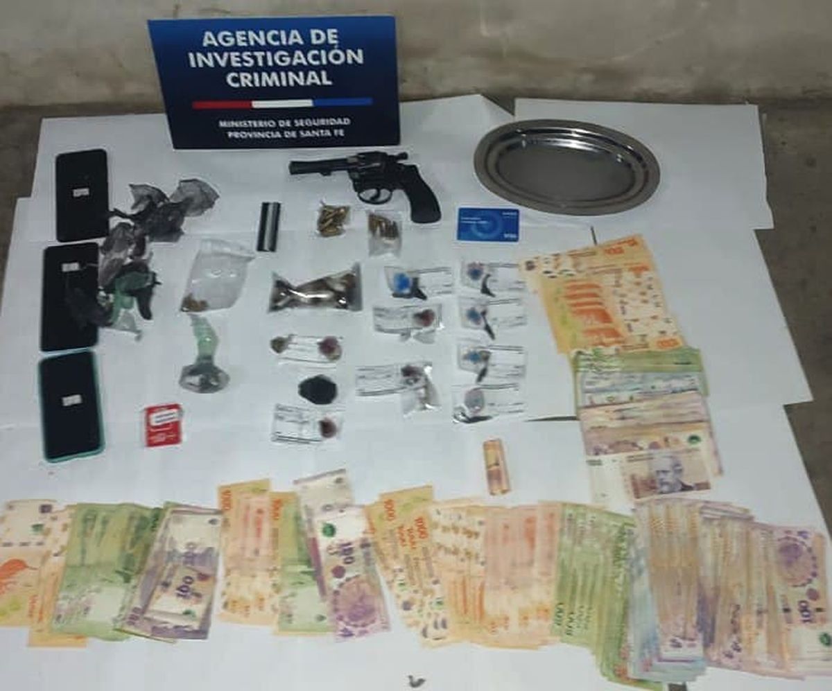 El material secuestrado durante los allanamientos en Reconquista.