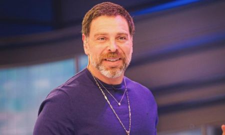 El presentador chileno se transformó en tendencia tras brindar un fuerte mensaje de apoyo al pueblo argentino. El presentador chileno se transformó en tendencia tras brindar un fuerte mensaje de apoyo al pueblo argentino.