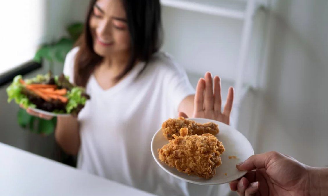 5 alimentos que parecen inofensivos, pero pueden empeorar la celulitis