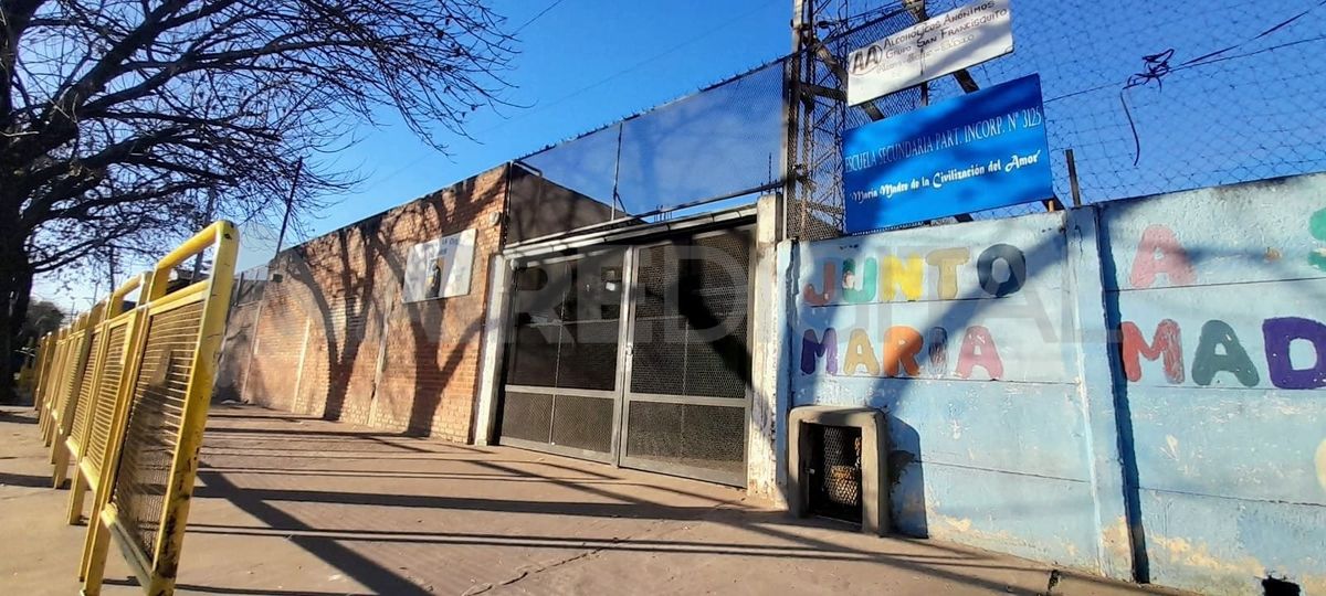 La escuela María Madre de la Civilización del Amor se encuentra cerrada por duelo tras la muerte de la alumna de 17 años en el Cerro Champaquí.