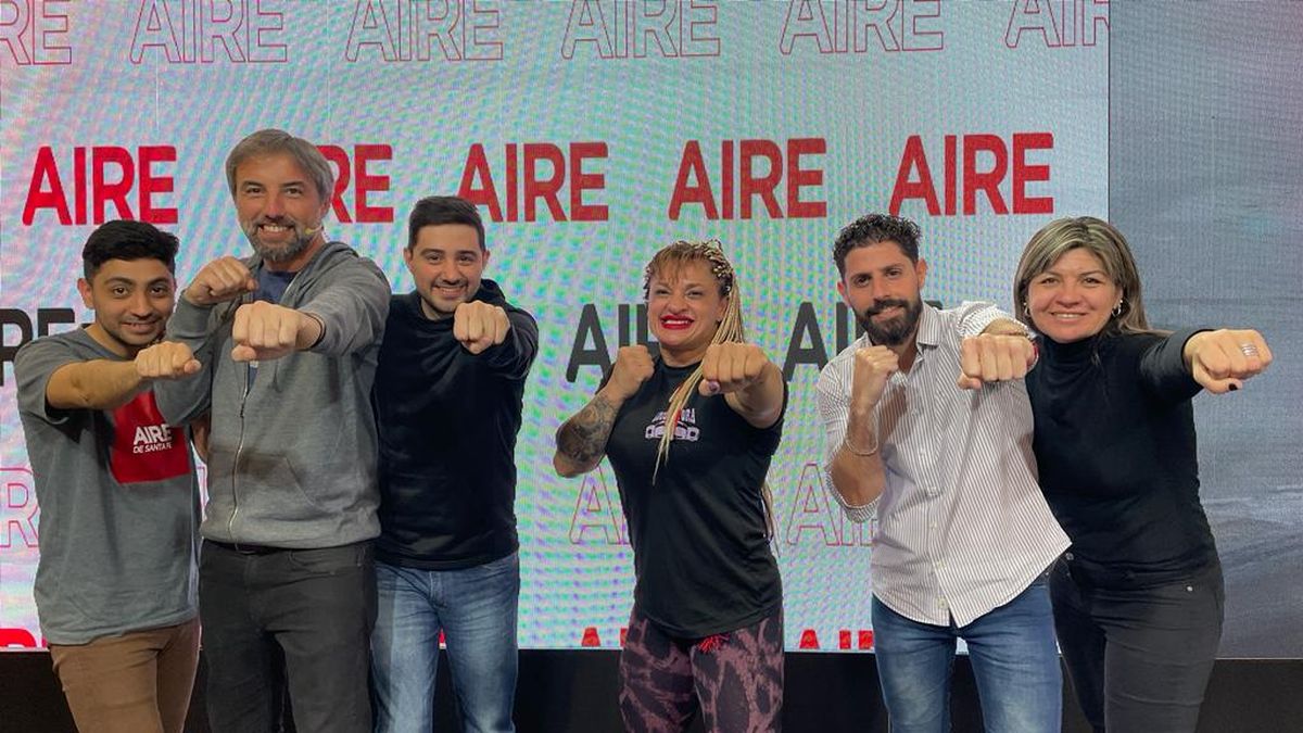 La Locomotora Oliveras hizo entrenar a todo el team de Algo Que Decir.&nbsp;